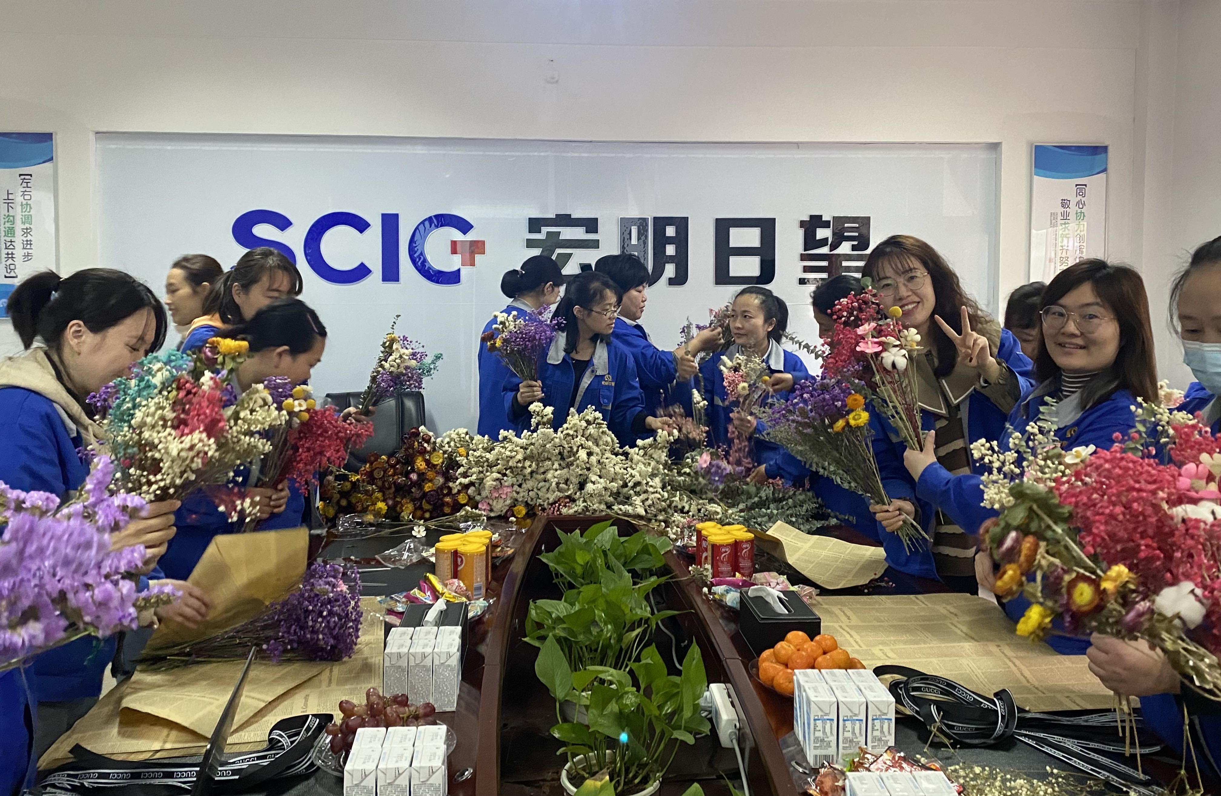 开云app网站-开云(中国)
,宏明日望,株洲电子科技,湖南电容器,株洲电容器,电容器
